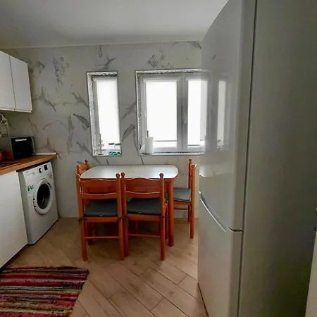 Tree House Lägenhet *