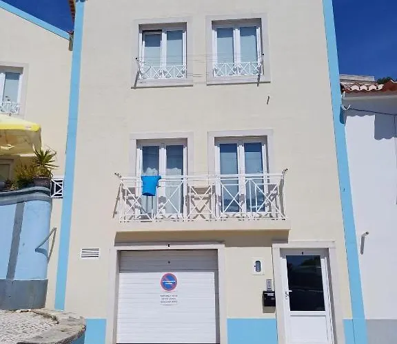 Tree House Διαμέρισμα *