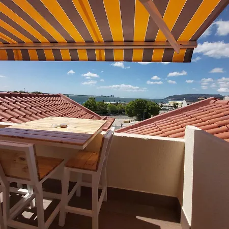 Apartament Tree House