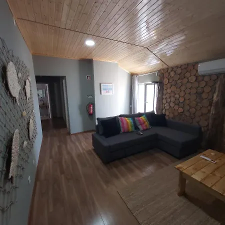 Apartment Tree House