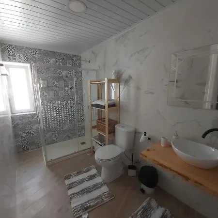 Tree House Apartment Setubal