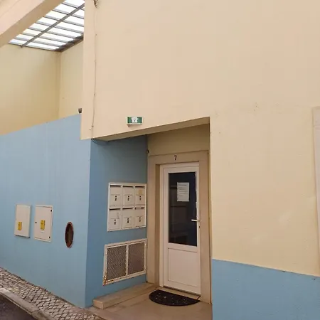 דירה Tree House שטובל